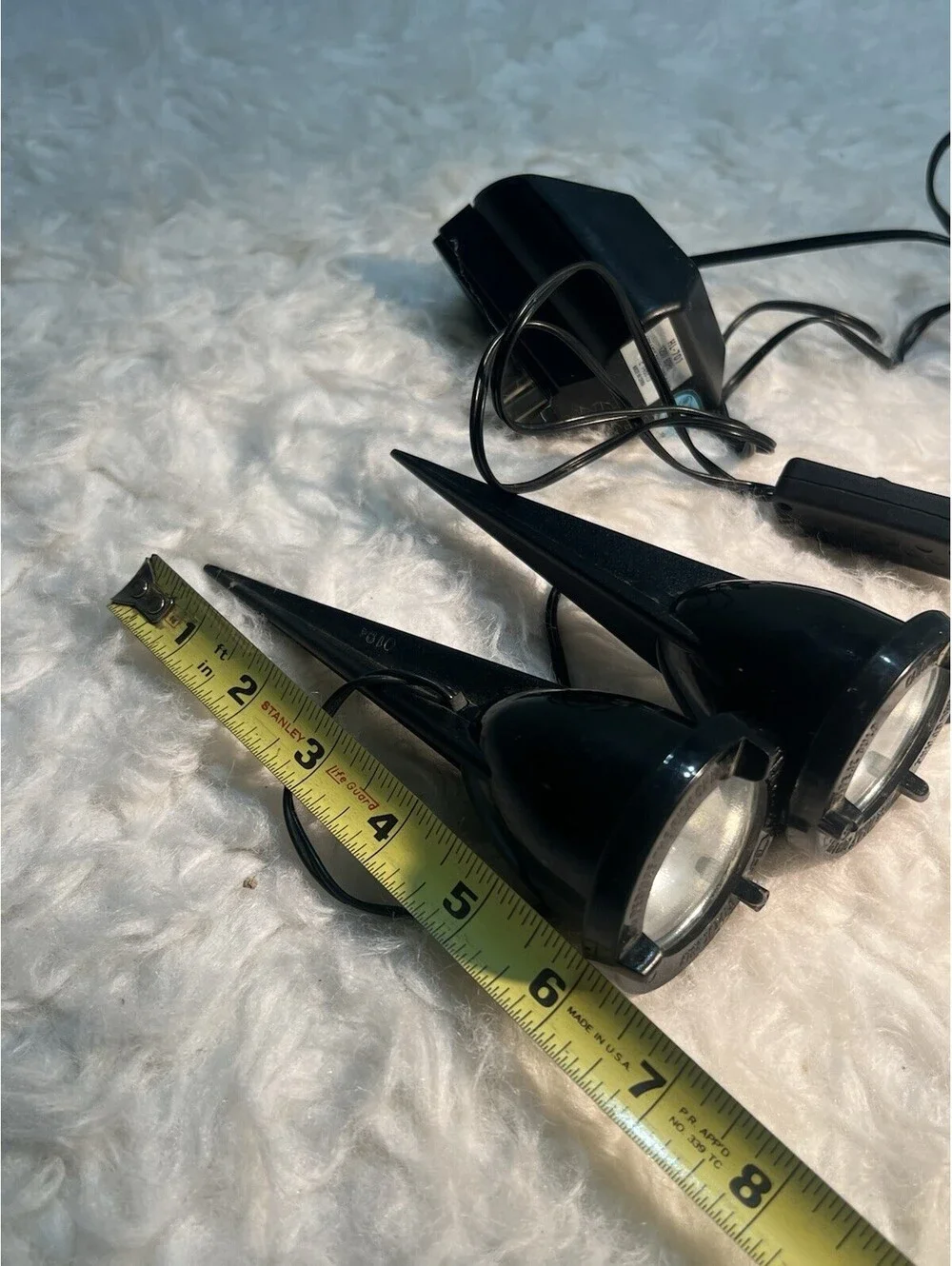 2 Portable Black Lamp: 120V 60Hz HOLMES PRODUCTS CORP.